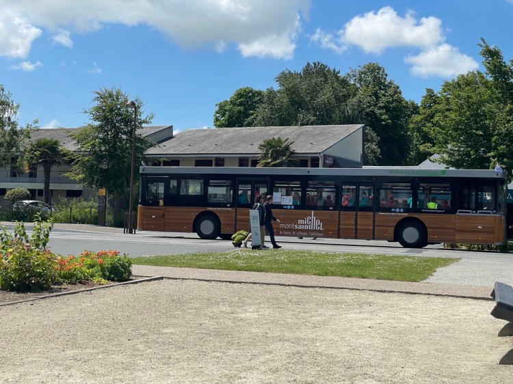 Shuttle Bus at the Mont-Saint-Michel